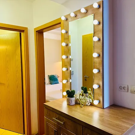 Joy Ultracentral Charming Timişoara