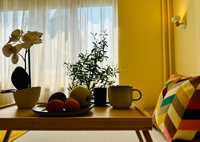 Joy Ultracentral Charming