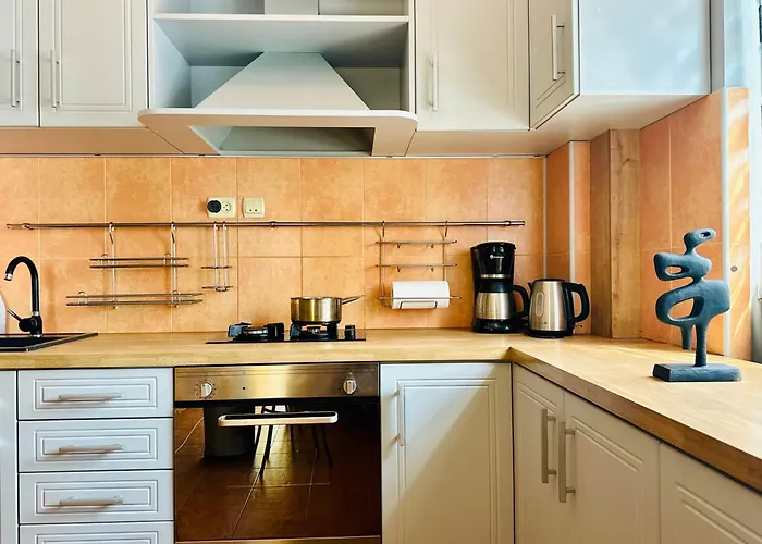 Joy Ultracentral Charming *