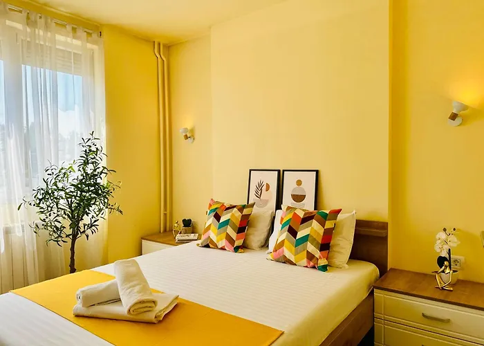 Joy Ultracentral Charming *