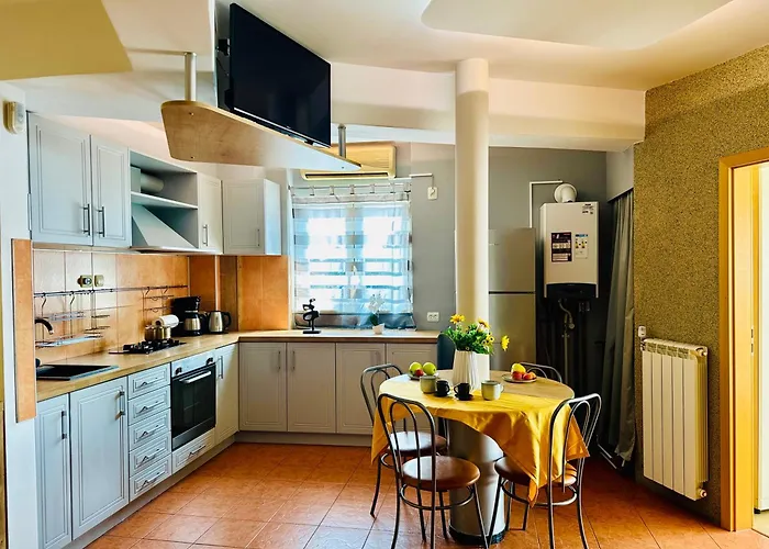 Joy Ultracentral Charming